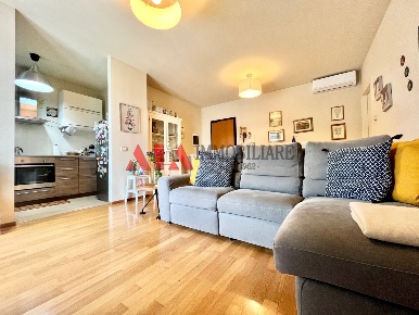 Foto Appartamento in Piazza Enrico Berlinguer, Pontedera Centro di 95 m²