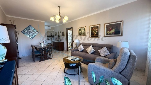 Foto Appartamento in Via Salvador Allende, Rosignano Marittimo di 98 m²