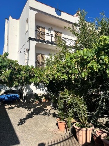 Foto Appartamento in Via Amalfi, Lamezia Terme Lenzi di 160 m² con 6 locali