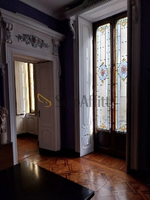 Foto Ufficio in Via Giuseppe Garibaldi 13, Torino Quadrilatero Romano