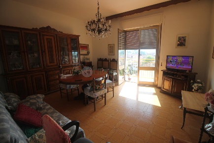 Foto Appartamento a Vezzano Ligure Ceparana Carpena di 110 m² con 4 locali