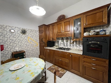 Foto Appartamento in Via Francesco Breschi, Anzio Centro Storico di 80 m²