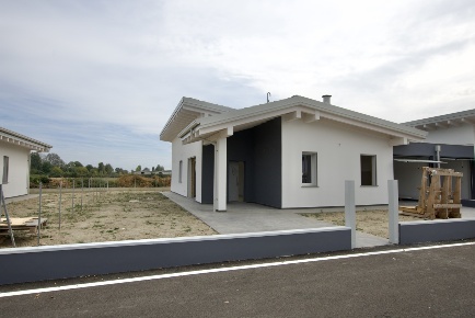 Foto Villa a schiera in Via XXV Maggio 1915, Galliera Centro di 180 m²