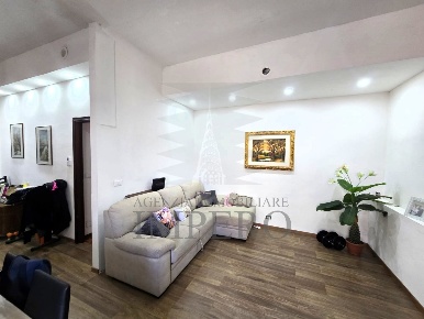 Foto Appartamento in Via Roma 36/A, Ventimiglia Centro Città di 124 m²