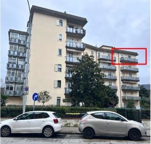 Foto Appartamento in Via Tirso 15, Prato Chiesanuova di 74 m² con 4 locali