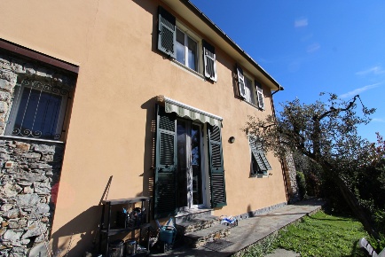 Foto Villa singola a Avegno Testana di 170 m² con 6 locali in vendita