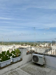 Foto Casa indipendente in Vico Bernardino Telesio, Ostuni di 62 m²