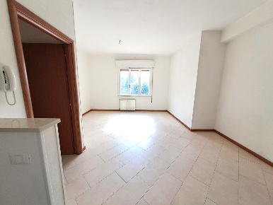 Foto Appartamento a Rovigo Centro Storico di 90 m² con 6 locali in vendita