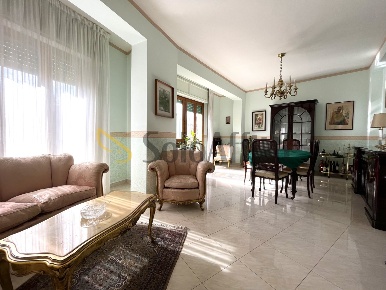 Foto Appartamento a Catanzaro San Leonardo di 140 m² con 4 locali