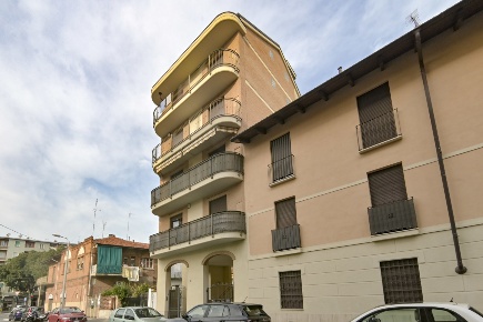 Foto Appartamento in Via Quarto dei Mille 5, Torino Pozzo Strada di 78 m²