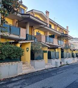 Foto Appartamento in VIA TOMMASEO, Guidonia Montecelio Villanova di 90 m²