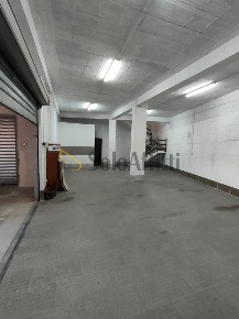 Foto Magazzino a Misterbianco Cibali di 100 m² con 1 locali in affitto