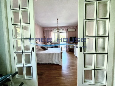 Foto Appartamento in Viale dei Mille 40, Cervia Centro di 96 m² in vendita