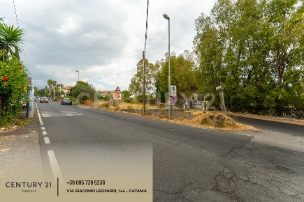 Foto Terreno edificabile in Via Giosuè Carducci 17, San Giovanni la Punta