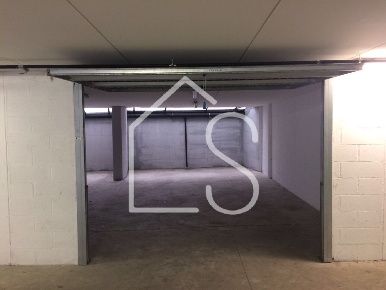 Foto Magazzino a Bologna Borgo Panigale di 85 m² con 1 locali in affitto