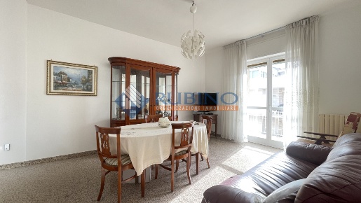 Foto Appartamento in Via Vincenzo Roppo 13, Bari Carbonara di Bari di 88 m²