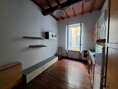 Foto Appartamento in Via Carlo Goldoni 5, Parma Centro Storico di 45 m²