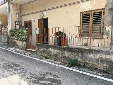 Foto Appartamento in Via Bracigliano 26, Sarno Centro di 58 m² con 2 locali