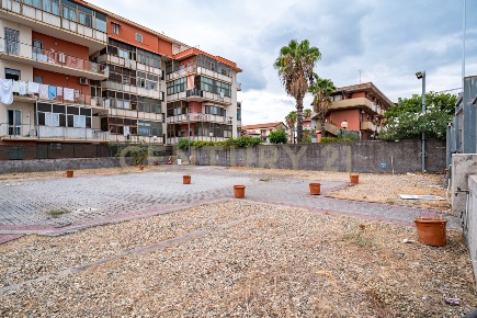 Foto Terreno industriale in Via Torquato Tasso 38, Catania Rapisardi