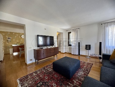 Foto Appartamento a Bassano del Grappa Centro di 150 m² con 5 locali