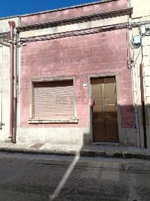 Foto Villa singola in Via Nizza 18, Cursi di 80 m² con 4 locali in vendita