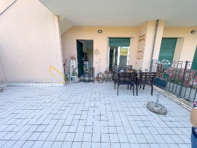 Foto Appartamento a Sirolo di 70 m² con 5 locali in affitto