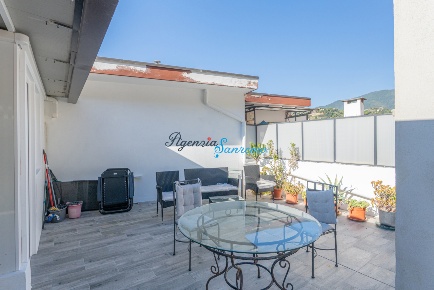 Foto Attico in Via Galileo Galilei 565, Sanremo Borgo di 47 m² con 3 locali