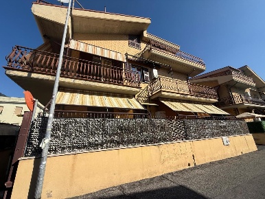 Foto Appartamento in via nicola ricciotti  37, Guidonia Montecelio di 80 m²