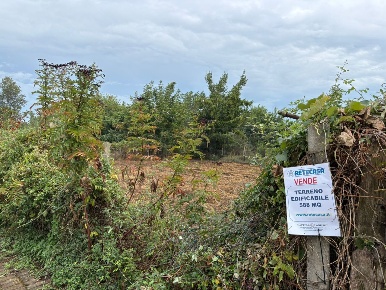 Foto Terreno edificabile in Via Norcia, Marcianise di 588 m² in vendita