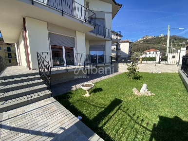 Foto Appartamento in Via Gaggiola 26, Arcola Romito Magra di 160 m²