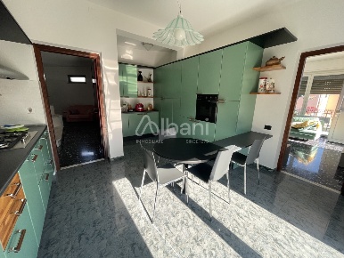 Foto Appartamento in Via Gaggiola 26, Arcola Romito Magra di 160 m²