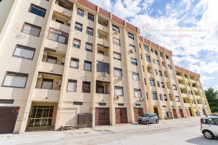 Foto Appartamento a Siracusa Santa Panagia - Teracati di 97 m² con 4 locali