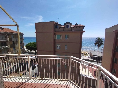 Foto Appartamento a Andora Marina Di Andora di 70 m² con 3 locali