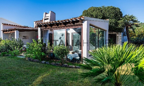 Foto Villa bifamiliare in via Delle Palme, Muravera di 100 m² con 4 locali