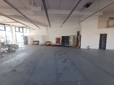 Foto Attività commerciale in via carducci, San Giuliano Terme Ghezzano