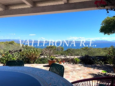Foto Villa bifamiliare in Località Montagna, Carloforte di 170 m²