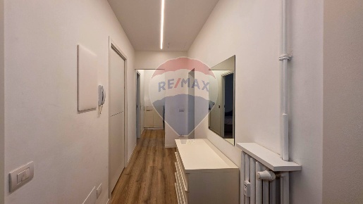 Foto Appartamento in Via Bramantino, Milano Certosa di 65 m² con 2 locali