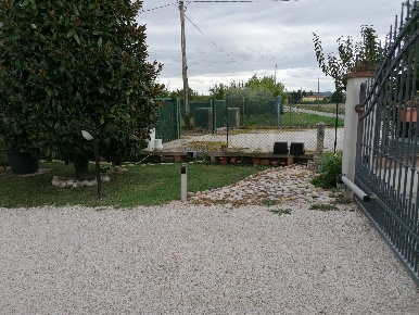 Foto Casa indipendente in Carrara, Fano Cuccurano - Carrara di 280 m²