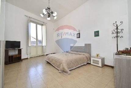 Foto Case semi ndipendenti in Via del Velo, Catania di 68 m² con 3 locali