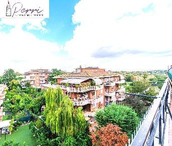 Foto Attico in Via Andrea Del Verrocchio, Roma Casetta Mattei - Corviale