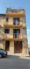 Foto Casa indipendente in VIA PENTOLAI, Caltagirone Centro di 133 m²