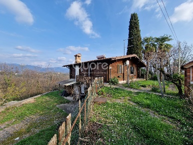 Foto Casa indipendente in VIA VAL RONCHI, Tarcento di 130 m² con 5 locali