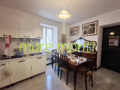 Foto Villa a schiera in località fucine, Mallare Fucine Grenni di 180 m²