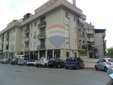 Foto Appartamento in Via G. Amico  Valenti, Caltanissetta Centro di 117 m²