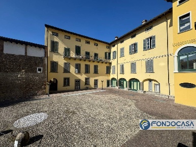 Foto Appartamento a Palazzolo sull'Oglio Centro di 63 m² con 2 locali