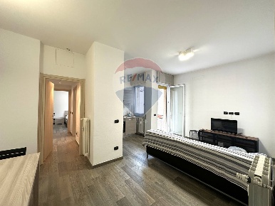 Foto Appartamento in via Medaglie D'oro, Varese Centro di 62 m² in vendita