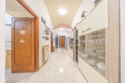 Foto Appartamento in Via Principe Amedeo, Roma Esquilino di 125 m²