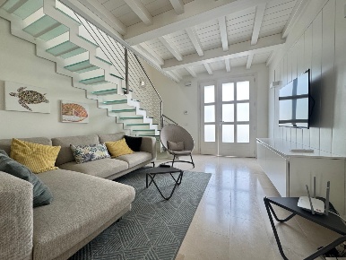 Foto Villa bifamiliare in Via Trento, Forte dei Marmi Centro di 100 m²