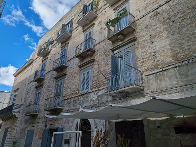 Foto Appartamento in VIA ZANARDELLI, Trani di 111 m² con 4 locali