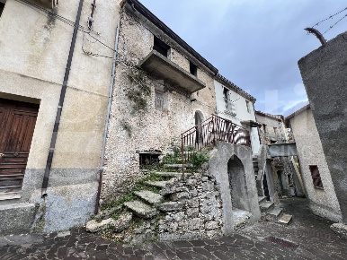 Foto Casa indipendente in Via 28 ottobre 79, Falconara Albanese Centro